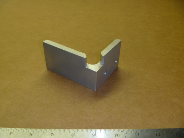 BRACKET, LINER PLACEMENT  RH