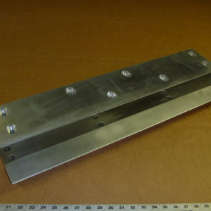 RH BOT VAC PLATE W/INSERT C-FL